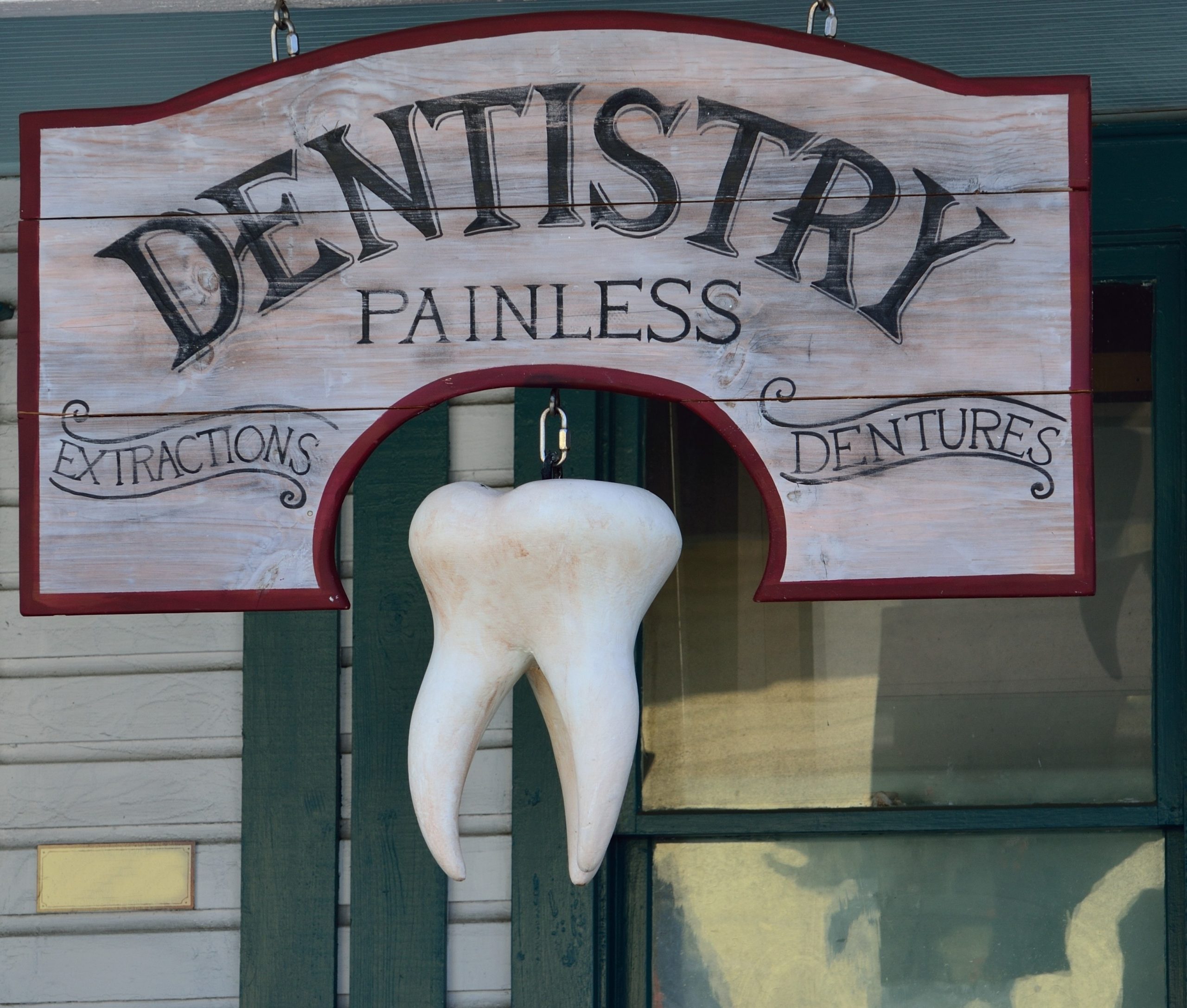What Kinds of Cosmetic Dental Procedures Can Improve Your Smile?
